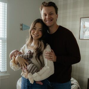 ABOUT THE SELLER💗